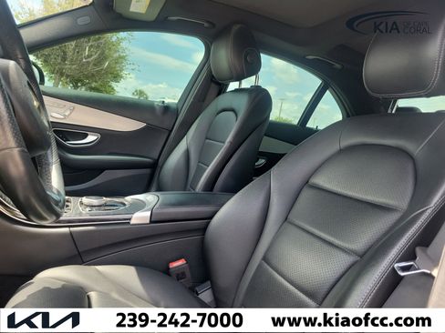 Used 2018 Mercedes-Benz C 300 4MATIC Sedan image 25