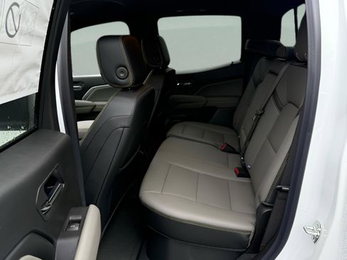 New 2026 Chevrolet Colorado ZR2 w/ Technology Package image 12