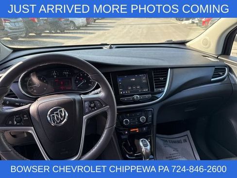 Used 2022 Buick Encore Preferred w/ Safety Package image 3