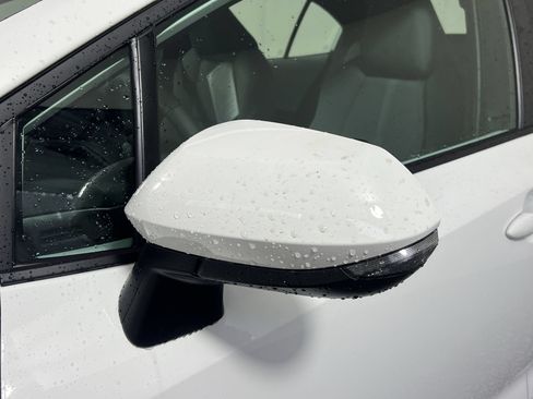 Used 2024 Toyota Corolla SE FWD image 12