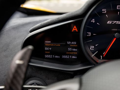 Used 2016 McLaren 675LT Coupe image 35