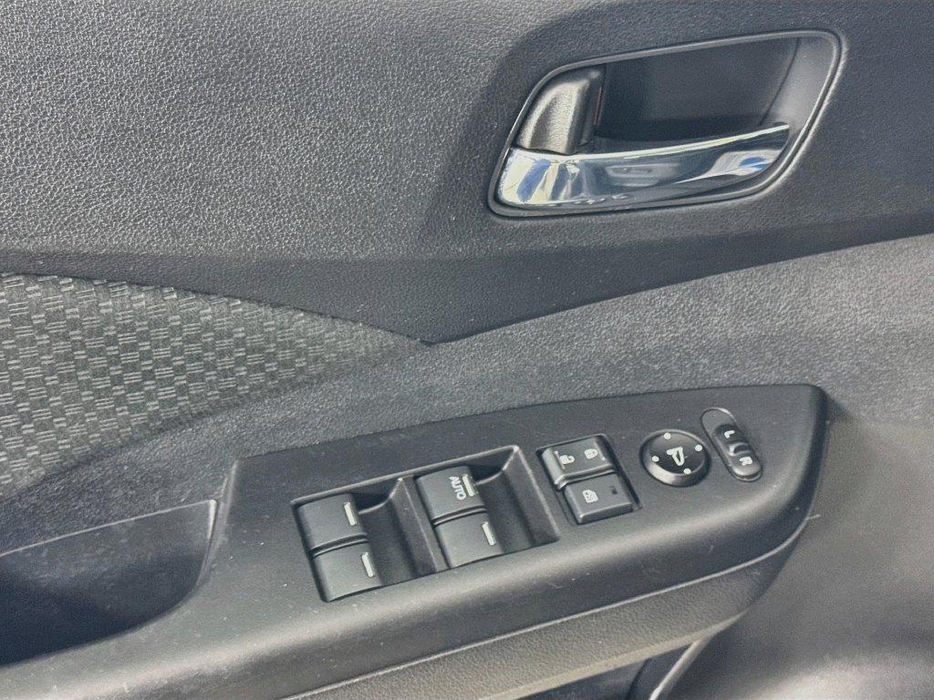 Used 2015 Honda CR-V EX image 21