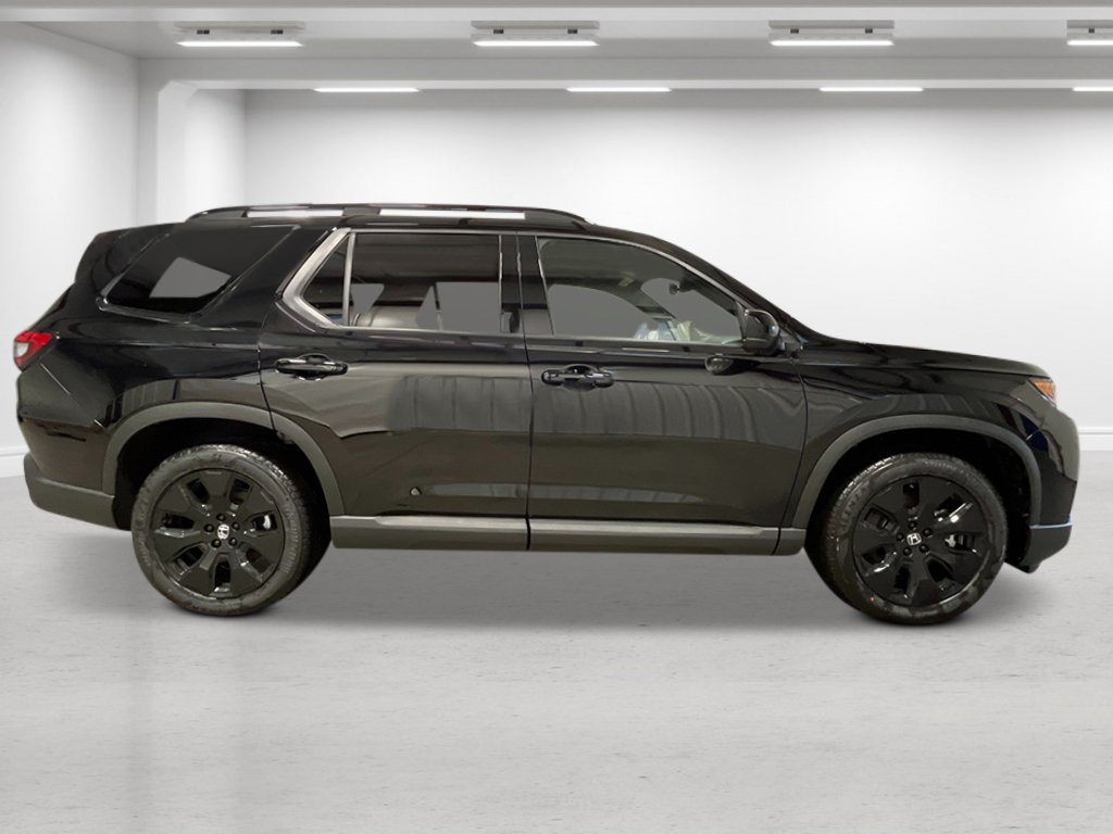 New 2026 Honda Pilot Black Edition image 9