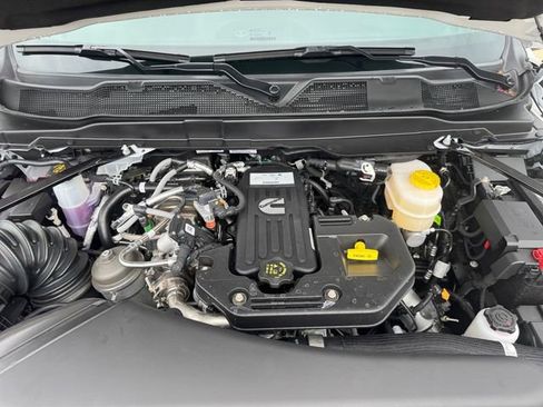 New 2025 RAM 2500 Tradesman image 34