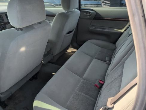 Used 2005 Chevrolet Impala w/ Preferred Equipment Group image 6