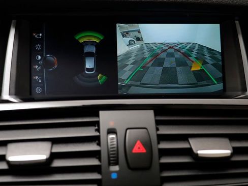 Used 2018 BMW X4 xDrive28i image 10