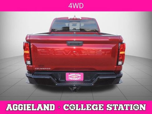 Certified 2024 Chevrolet Colorado Trail Boss w/ Advanced Trailering Package AWD/4WD image 5