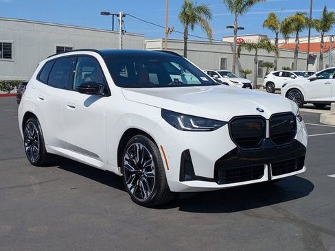 Used 2025 BMW X3 M50 w/ Premium Package image 3