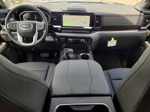 New 2026 GMC Sierra 1500 SLT AWD/4WD image 11