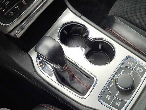 Used 2017 Jeep Grand Cherokee Trailhawk w/ Trailhawk Luxury Group image 17