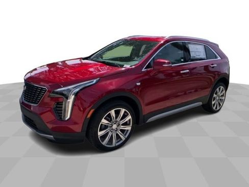Certified 2023 Cadillac XT4 Premium Luxury FWD image 6