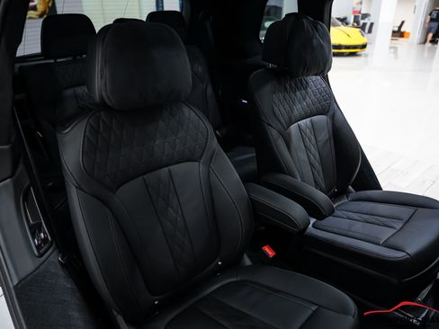 Used 2024 BMW ALPINA XB7 image 57