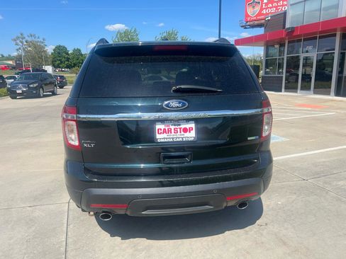 Used 2014 Ford Explorer XLT w/ Equipment Group 202A AWD/4WD image 7