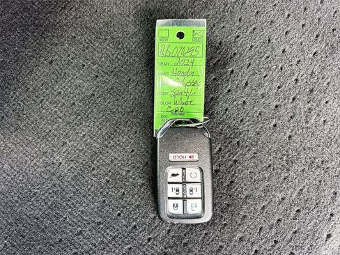 Used 2024 Honda Odyssey Sport image 38