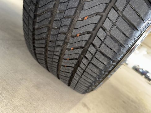 Used 2024 GMC Yukon Denali w/ Advanced Technology Package image 41