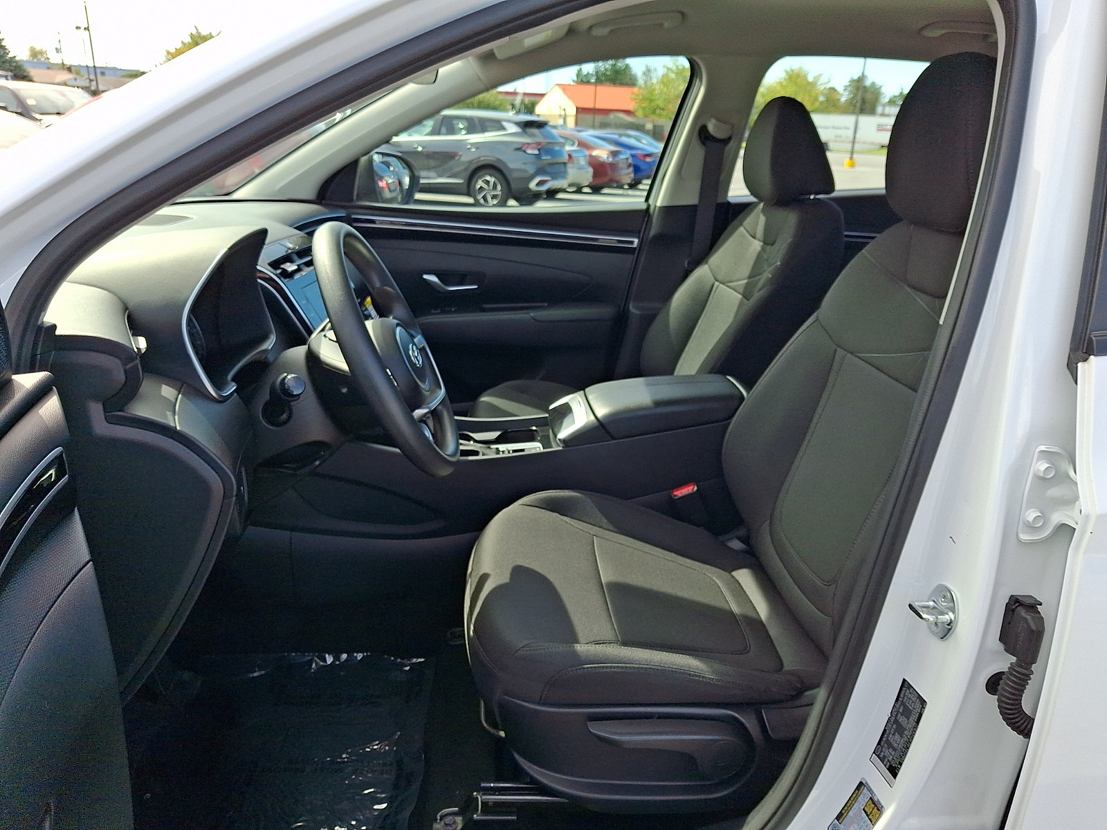 Used 2023 Hyundai Tucson SE AWD/4WD image 13