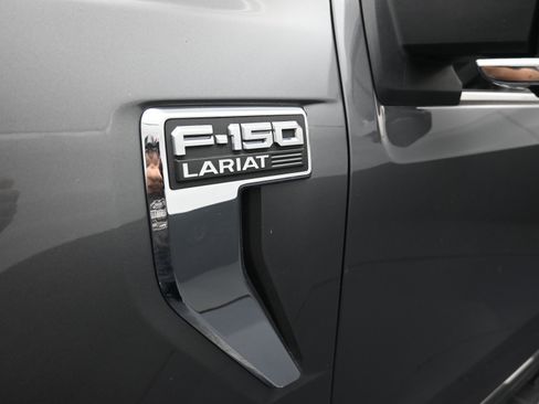 Used 2021 Ford F150 Lariat image 11