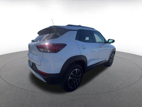 Used 2025 Chevrolet TrailBlazer LT image 14