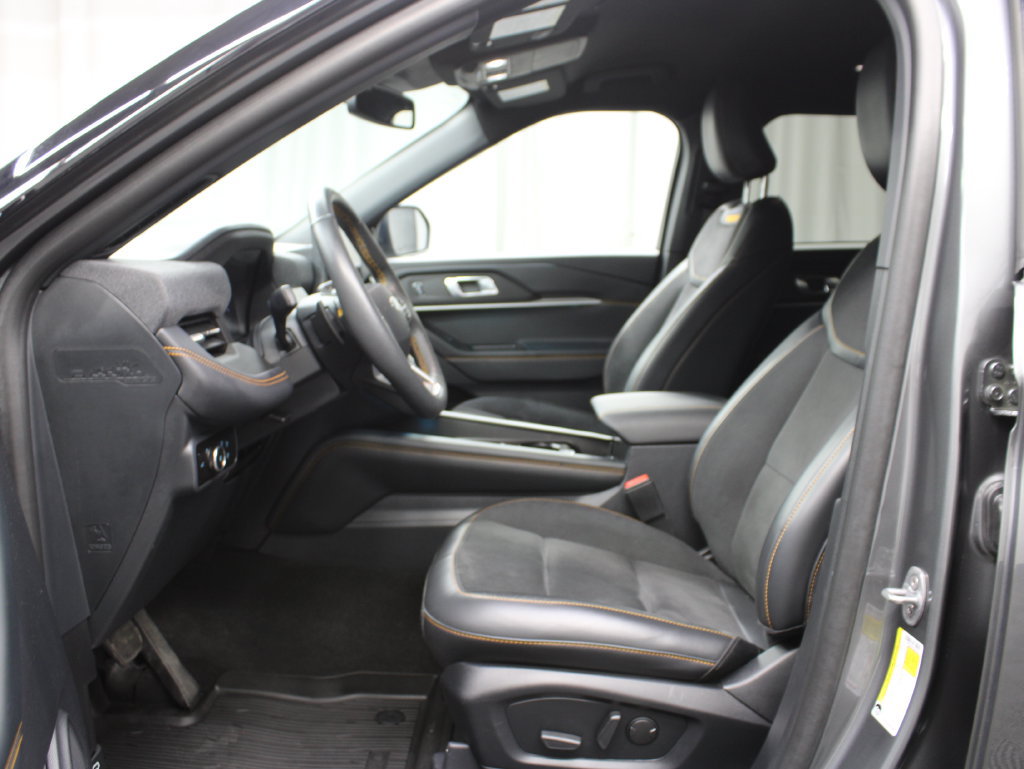 Used 2026 Ford Explorer Tremor w/ Tremor Convenience Package AWD/4WD image 15