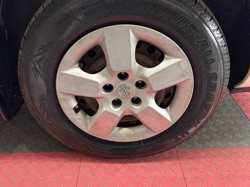 Used 2012 Nissan Rogue S AWD/4WD image 26