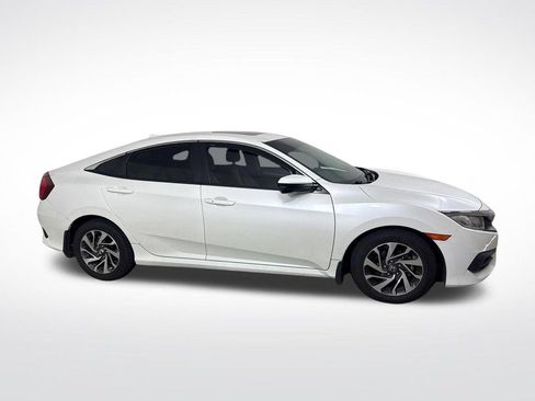 Used 2017 Honda Civic EX image 2