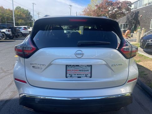 Certified 2023 Nissan Murano SV image 4