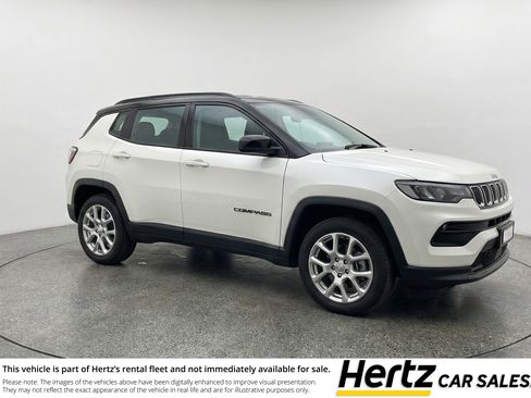 Used 2025 Jeep Compass Limited AWD/4WD image 1