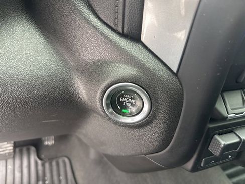 Used 2020 Chevrolet Silverado 1500 RST w/ All-Star Edition image 13