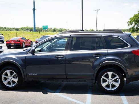 Used 2013 Subaru Outback 2.5i Limited w/ Moonroof Pkg AWD/4WD image 17