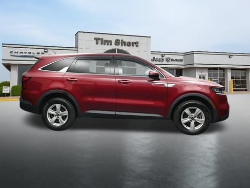 Used 2022 Kia Sorento LX AWD/4WD image 6