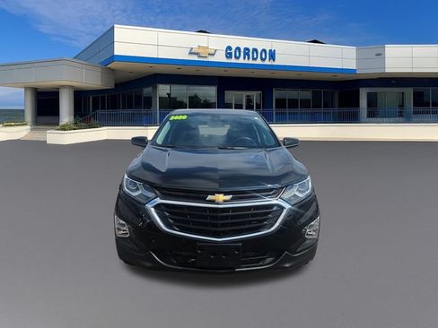 Used 2020 Chevrolet Equinox LT w/ Driver Convenience Package FWD image 9