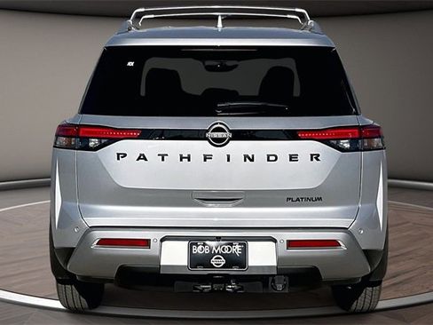 New 2025 Nissan Pathfinder Platinum w/ Black Appearance Package image 4