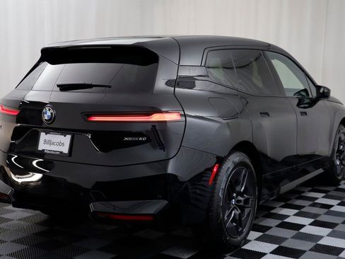 New 2026 BMW iX xDrive60 w/ Premium Package AWD/4WD image 18