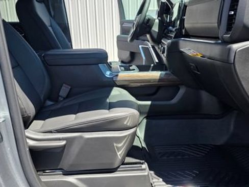 New 2026 Chevrolet Silverado 3500 LT w/ Trail Boss Package AWD/4WD image 16