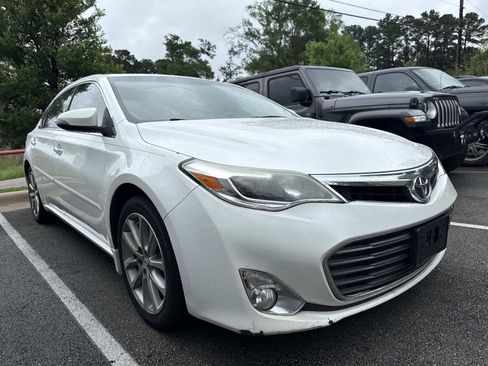 Used 2014 Toyota Avalon XLE Touring FWD image 1