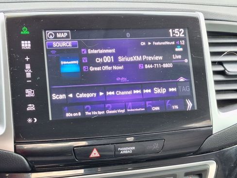 Used 2016 Honda Pilot Elite image 26