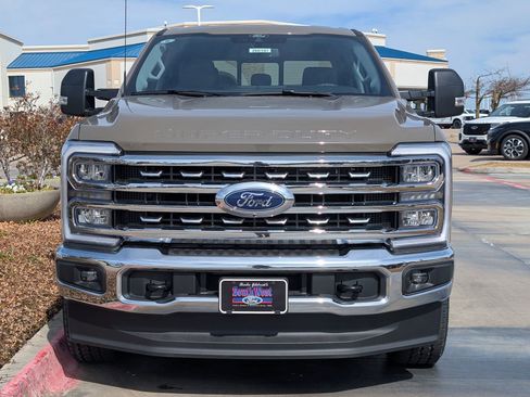 New 2026 Ford F250 XLT w/ XLT Premium Package image 4