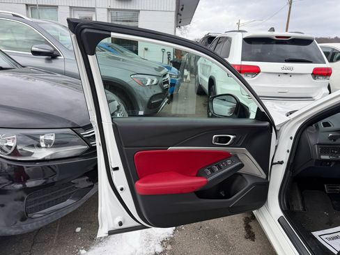 Used 2024 Acura Integra A-Spec image 14