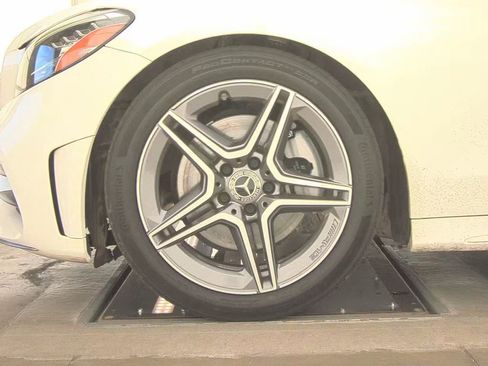 Used 2021 Mercedes-Benz C 300 Sedan w/ AMG Line image 6