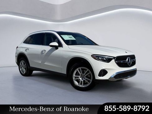 New 2025 Mercedes-Benz GLC 300 4MATIC image 1