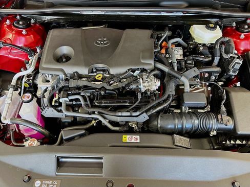 New 2026 Toyota Camry SE FWD image 8