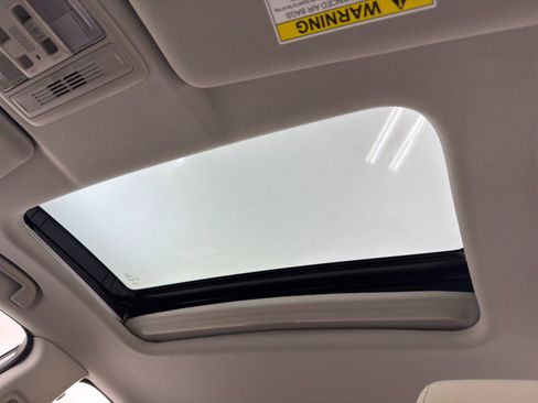 Used 2020 Honda Civic EX image 11