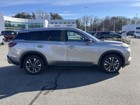 Certified 2025 INFINITI QX60 Luxe image 2