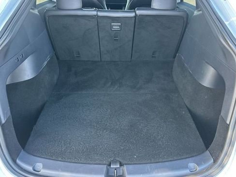 Used 2020 Tesla Model Y Long Range image 17