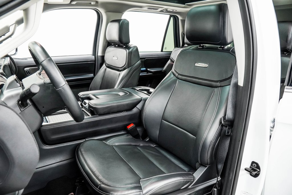 Used 2025 Ford Expedition Platinum AWD/4WD image 38