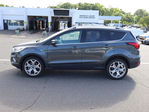 Used 2019 Ford Escape Titanium FWD image 19