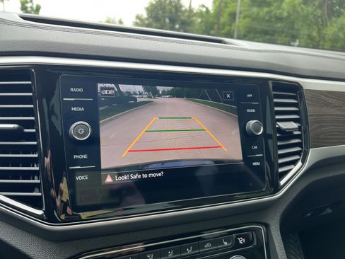 Certified 2023 Volkswagen Atlas SE w/ Panoramic Sunroof Package FWD image 22