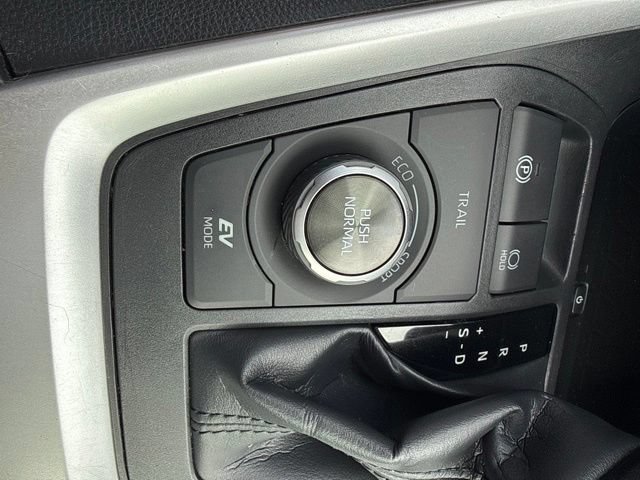 Used 2024 Toyota RAV4 XSE w/ Advanced Technology Package AWD/4WD image 20