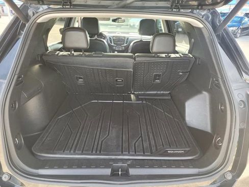 Used 2022 Chevrolet Equinox Premier w/ LPO, Floor Liner Package image 13