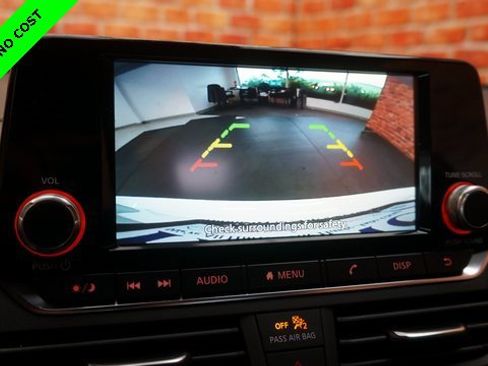 Used 2022 Nissan Altima 2.5 S image 16